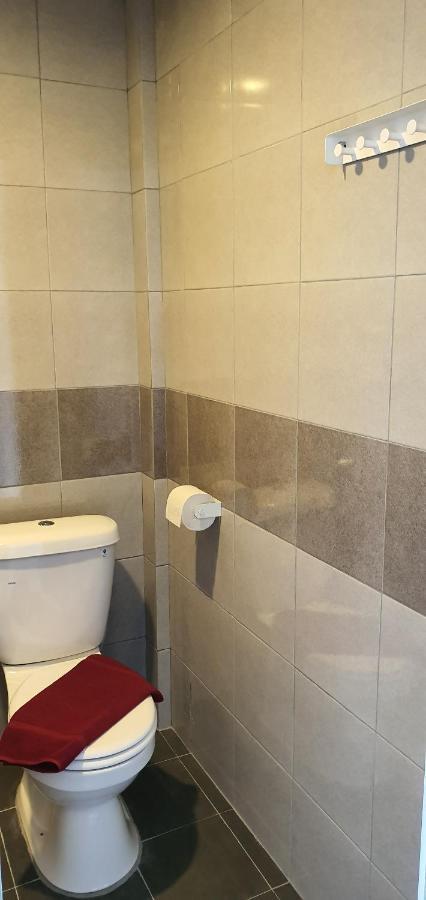 Pd Guesthouse ポートディクソン エクステリア 写真