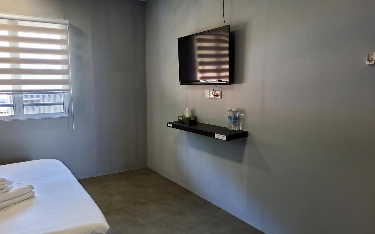 Pd Guesthouse ポートディクソン エクステリア 写真